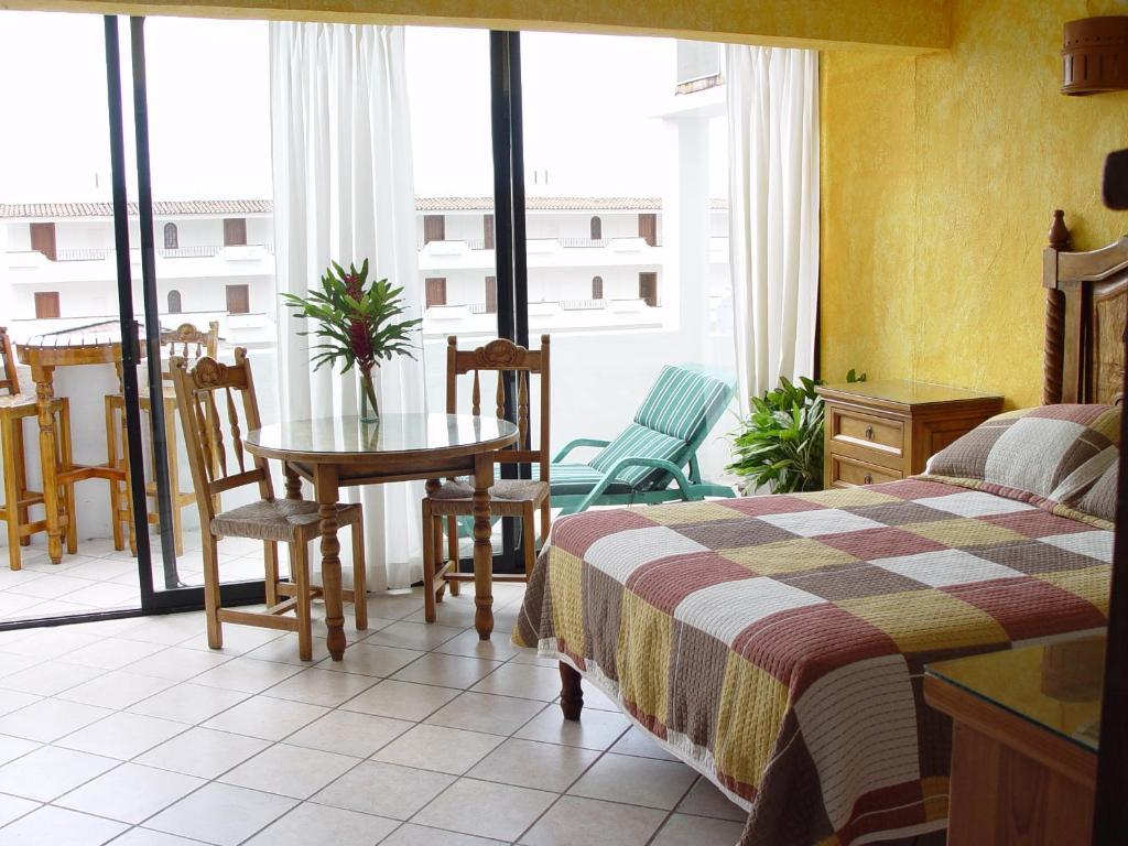 La Terraza Inn Πουέρτο Βαγιάρτα Δωμάτιο φωτογραφία